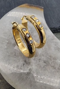 14k .585 Yellow Gold .24 ctw Diamond Accented 1' Hoop Italy Earrings Au 25118 - Picture 1 of 10