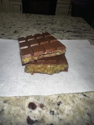 LUXURY HANDMADE  DUBAI CHOCOLATE BAR PISTACHIO KATAIFI MILK CHOCOLATE BAR - Image 1 of 4