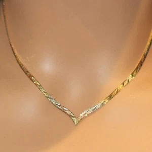 14k Multi Tone Gold Herringbone V- Point Chain Necklace 16 Inches - Picture 1 of 7