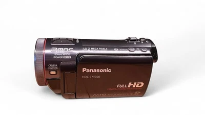 Panasonic HDC-TM700 32 GB Camcorder - Bild 1 von 4