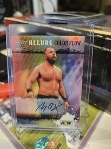 Carta collezionabile autografata Jon Moxley 2022 Upperdeck Aew Allure Full Rainbow R-34 - Foto 1 di 2