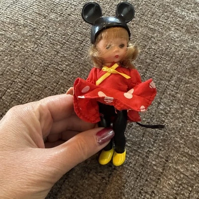 Muñeca niña Madame Alexander Mickey Mouse Eye Action 2004 McDonalds Disney 5,25" Foto 1 de 4