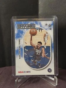 21-22 Hoops Skyview #10 Karl-Anthony Towns - Foto 1 di 2