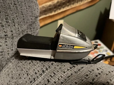 Винтажный снегоход Tonka Ski-doo T'NT 1973 сделано в Японии - Изображение 1 из 4