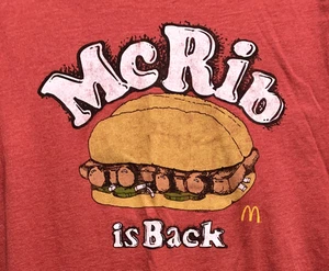 T-Shirt MED Old Navy "McRib is Back" McDonalds T-Shirt - Bild 1 von 3