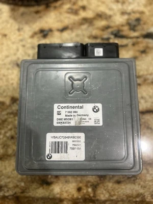 BMW 135i 2012 ecu Foto 1 de 2