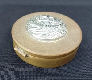 Caja de hostia vintage Pyx Eucaristía latón y metal plateado - Imagen 1 de 8