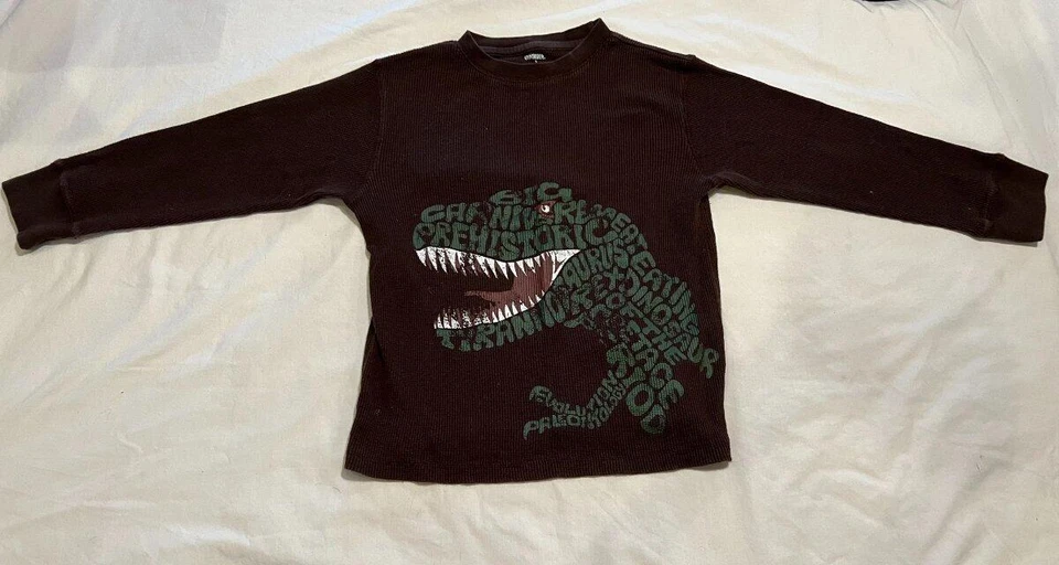 Gymboree Henley Marrón Oscuro Manga Larga con Diseño de Dinosaurio, Talla 6 Foto 1 de 1