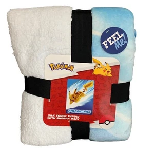 Pokemon Pikachu Bolzen 60"" x 80"" Seide Touch Sherpa Rückwurfdecke - Bild 1 von 7