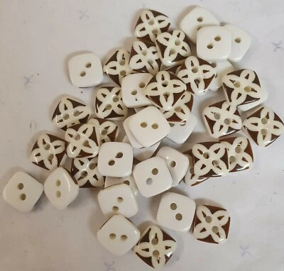 Brown/White Shirt Floral Square 2 Hole Buttons 16L- Packs of 10- B1386 - Image 1 of 3