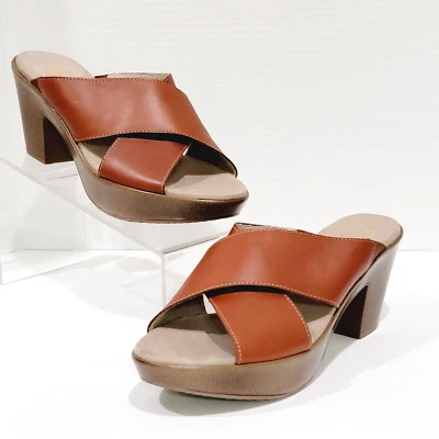 Munro American Yuma Sandals Women's Size 9.5 M Criss Cross Brown Slip On Heels - Image 1 of 4