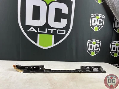 Porsche Boxster Cayman 2012-2016 soporte de umbral de puerta derecha 98155562000 Foto 1 de 4