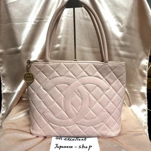 CHANEL Medallion Tote Bag pink Caviar Skin CC Logo Shoulder from Japan used - Picture 1 of 19
