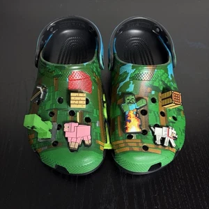 Crocs x Minecraft Kinder/Jugend/Jungen Größe 3 Classic Clogs NEU - Bild 1 von 8