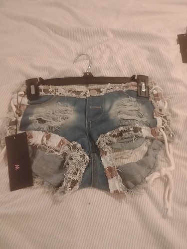 Picture 1 of 8