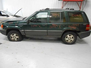Distributor 6-242 Fits 91-93 CHEROKEE 711805 - Picture 1 of 12