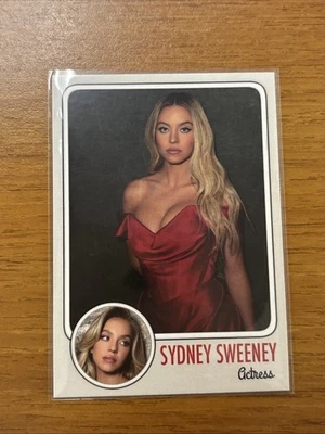 Sydney Sweeney 定制集换卡红色晚礼服 — 第 1/2 张图片