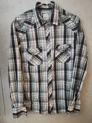 BKE Manga Larga Hombre Calce Atlético Med Perla Snap Foto 1 de 4