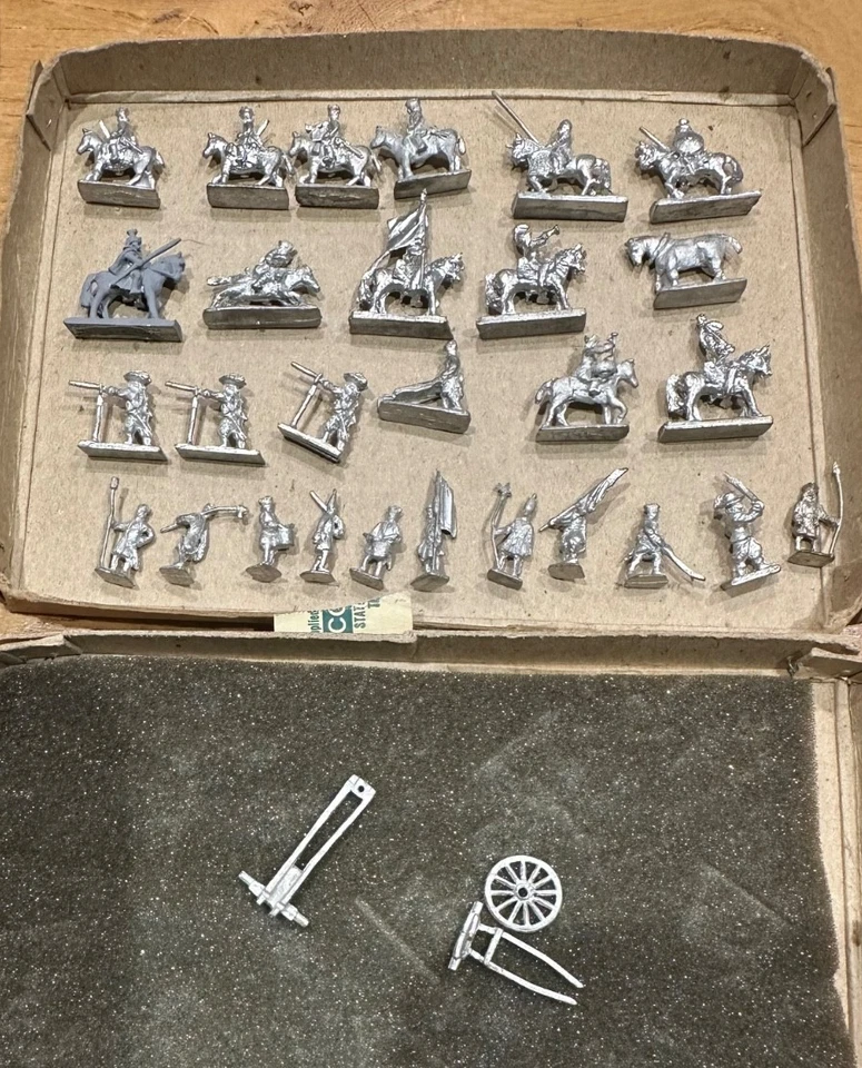 MINATURE toy soldiers white metal kit NOS MIXED SET - Image 1 of 4