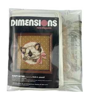 Dimensions Sleepy Kitten Counted Cross Stitch Kit 5x5in Kit #7111 - Bild 1 von 4