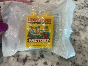 LEGO, Promo: Legoland Discovery Center Factory, 2012, SOUVENIR DUPLO BRICK, NEW - Picture 1 of 2