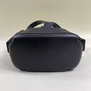 Oculus Quest 64GB Standalone All-in-One VR Headset MH-B *Headset Only* - Picture 1 of 4