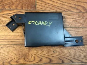 2007 TOYOTA CAMRY OEM Temperature Climate Control Module Amplifier 88650-06110 - Picture 1 of 7