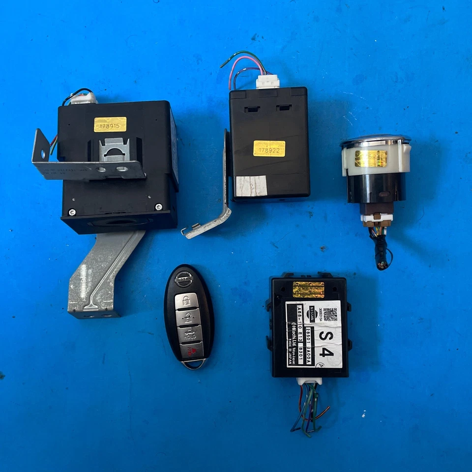 OEM 07-13 Nissan Altima Antirrobo Encendido Arranque Parada Botón Lector de Llaves Inteligentes Foto 1 de 4