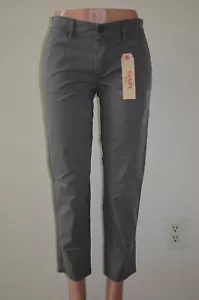 Levi's Boyfriend Chino Crop Hazy Eiffel Tower NWT Style 163540010 - Picture 1 of 10