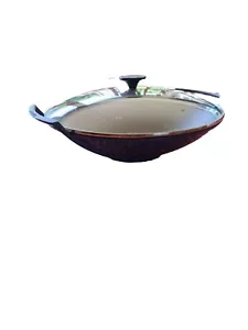 Le Crueset Wok Cast Iron With Glass Lid 36cm Blue - Picture 1 of 4