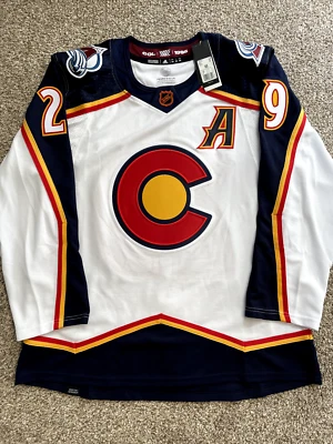 Colorado Avalanche Reverse Retro 2.0 MacKinnon Authentic Hockey Jersey SIZE 54 Foto 1 de 4