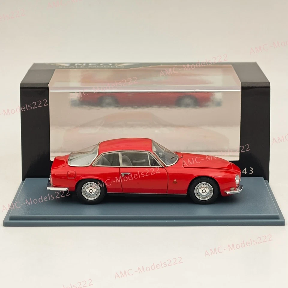 1/43 NEO SCALE MODELS Alfa Romeo 2600 SZ 1967 Resin Car Limited Collection Red - Image 1 of 4