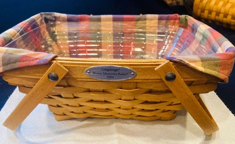 RARE LEFTY- 10" LONGABERGER BASKET- SIGNED *TAMI/JERRY/GARY*-WOVEN MEMORIES-WOW! Cover