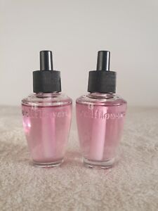 Bath & Body Works Twisted Peppermint Wallflowers Fragrance Refills 2 Pack/No Box