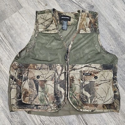 RealTree Camo Breathable Hunting Vest M/L Game Bag In Back #13102AP - Image 1 of 4