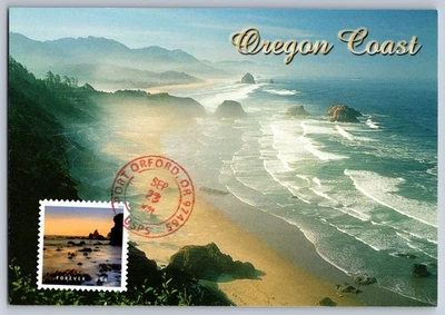 #5298r O Beautiful Lone Ranch Beach Oregon Maxi Card - Image 1 of 2