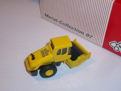 NZG 475 BOMAG BW213 Diecast Construction Roller Compactor 1:87 HO - Photo 1/3