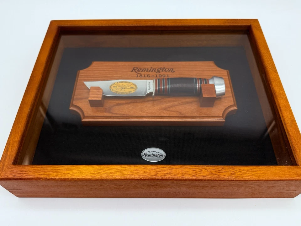 Faca de caça 9" REMINGTON fixa 4" lâmina empilhada cabo de couro em vitrine - Imagem 1 de 4