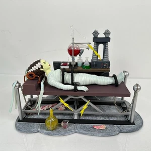 The Bride of Frankenstein 1997 Aurora Bausatz Vintage Custom Painted Vintage - Bild 1 von 13