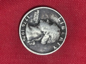 Bicentennial quarter 1776 to 1976 - Picture 1 of 2