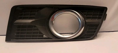 Cadillac SRX LH 2011 parrilla antiniebla con conjunto de anillo.  OEM. Usado Foto 1 de 4