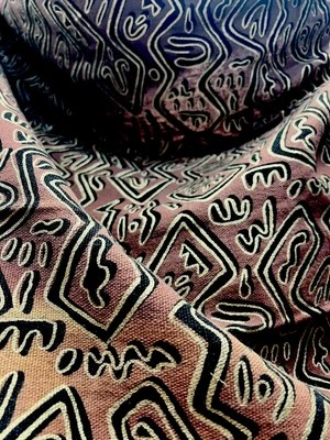 Tela estampada africana marrón con oro y negro. 10 yardas. Tejido pesado. Foto 1 de 4