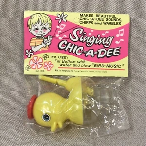 Singing Chic A Dee Plastic Bird Water Whistle Hong Kong NOS NIP Yellow or Red - Picture 1 of 23