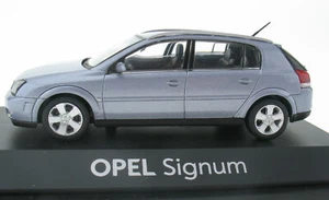 SCHUCO - OPEL Signum - plata metálica - 1:43 - NUEVO en EMBALAJE ORIGINAL - modelo de coche  - Imagen 1 de 5