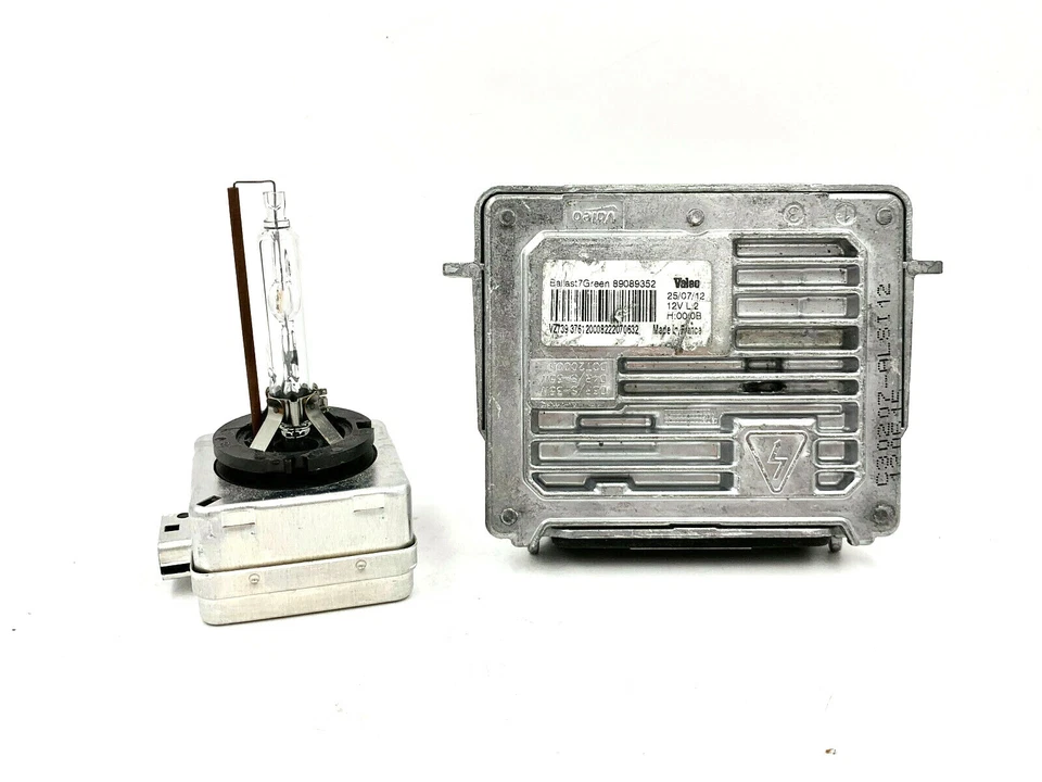 OEM Volvo S60 V60 XC60 Xenon Headlight Ballast & HID D3S Bulb 31297942 - Image 1 of 4