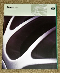 Folleto de ventas de accesorios Skoda Octavia 2001 - aleaciones cuerpo de audio estilo etc. - Imagen 1 de 12