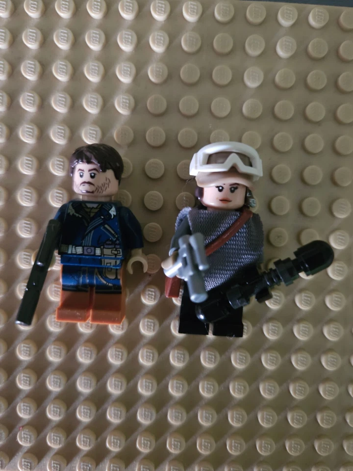 lego starwars 75155 en très bon état - Photo 1/1