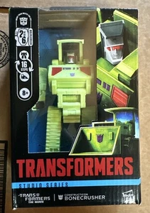 Transformers Studio Series 86 - Bonecrusher - Constructicon Devastator Deluxe - Picture 1 of 7