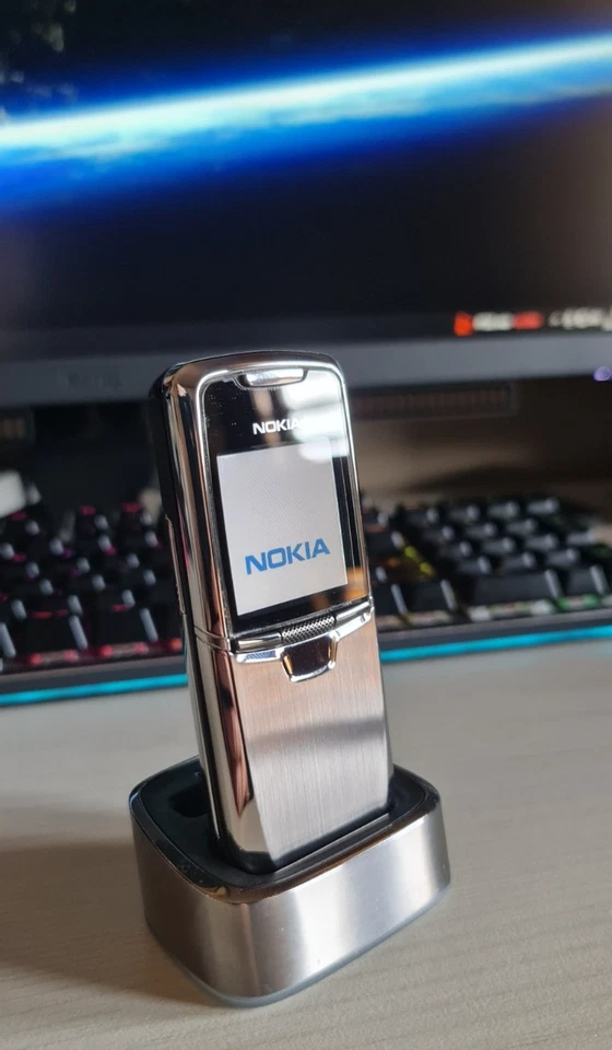 CELLULARE VINTAGE NOKIA 8800 - Immagine 1 di 4