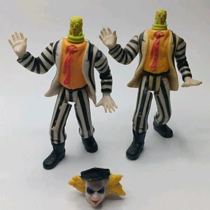 Lotto di 3 figurine Kenner vintage 1989 2 Beetlejuice Showtime 1 Shesh Kebab Head - Foto 1 di 13